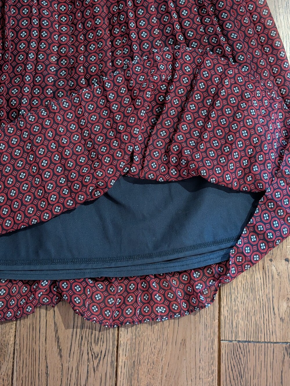 Banana Republic Pleated Midi Skirt - Picture 5 of 8